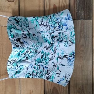 White House black market top